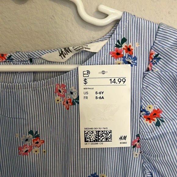 Girls size 5-6Y dress - Picture 2 of 2